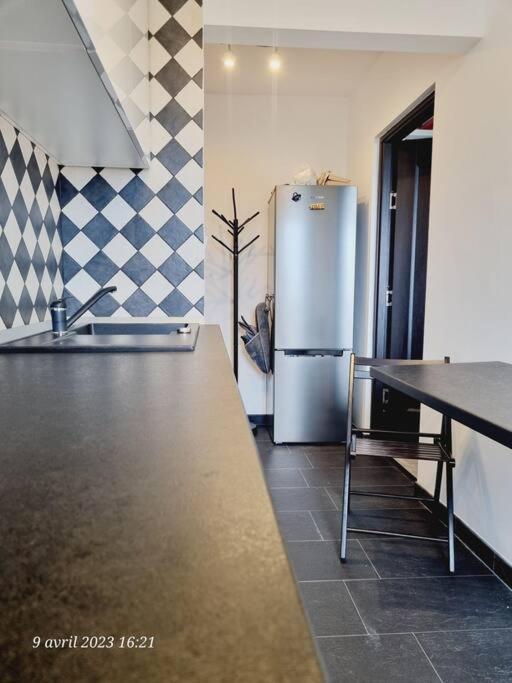 Le Nid D'Adam Apartment Zărneşti Exterior foto